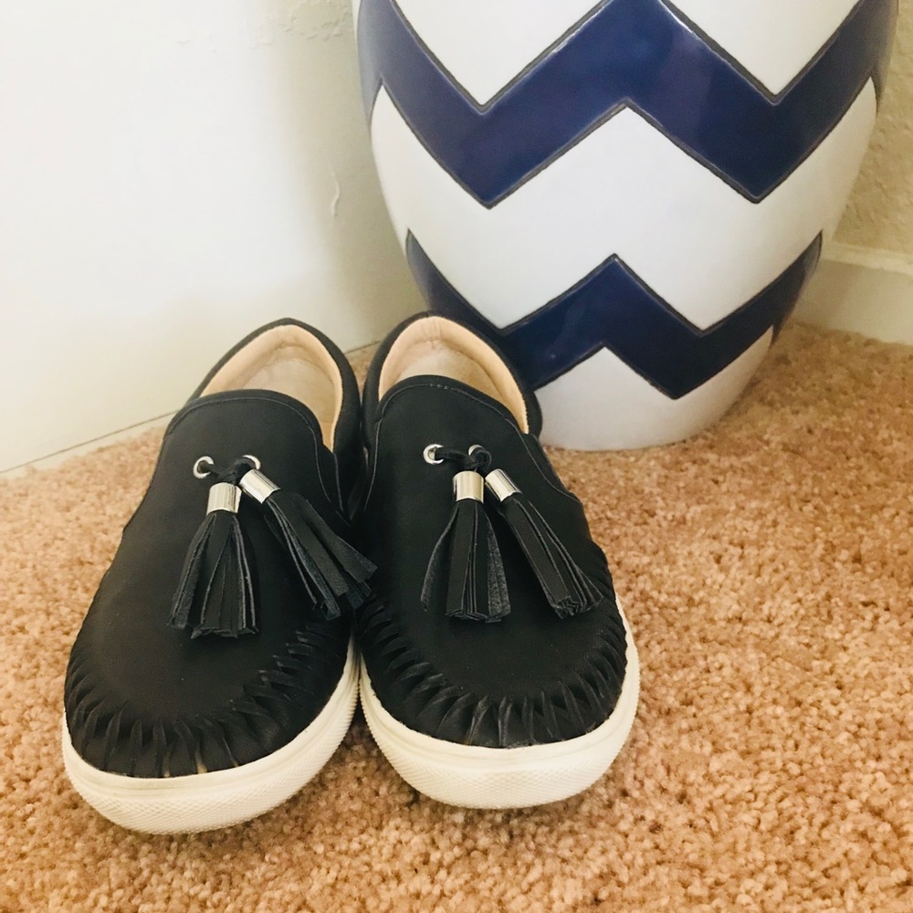 Pure Navy tassel shoes
